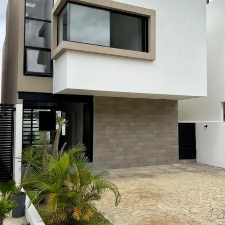Buy this 3 bed house on unnamed road in 77534 Cancún, ROO