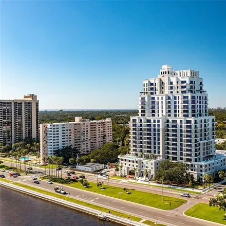 Image 2 - 2103 Bayshore Boulevard, Tampa, FL 33606, USA - Condo for sale