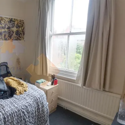 Image 5 - West Parade, Lincoln, LN1 1LY, United Kingdom - Duplex for rent