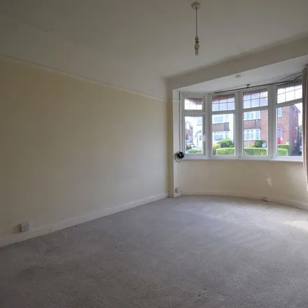 Image 1 - Chessel Crescent, Southampton, SO19 4BR, United Kingdom - Apartment for rent