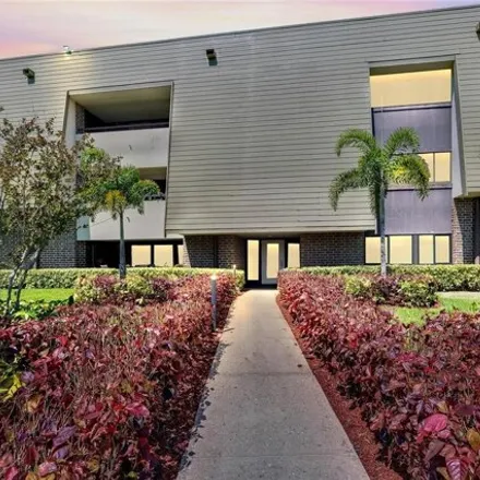 Buy this 2 bed condo on Bent Oak Road in Innisbrook, Palm Harbor