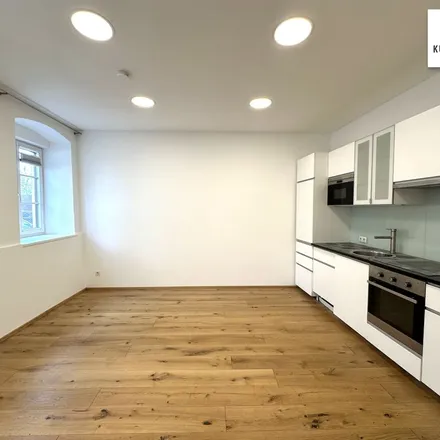 Rent this 3 bed apartment on Ringstraße 20 in 3500 Krems an der Donau, Austria