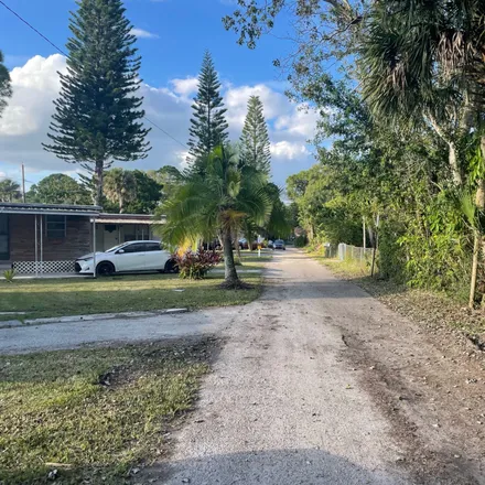 Image 2 - 7525 Carpenter Street, Port Richey, Pasco County, FL 34668, USA - House for sale