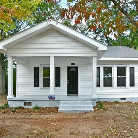 Buy this 2 bed house on 1210 West Market Street in Caldwell Village, Anderson