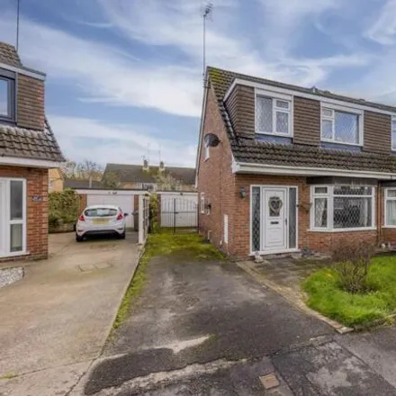 Buy this 3 bed duplex on Hampstead Grove in Stoke-on-Trent, ST4 8DW