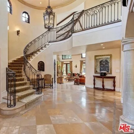 Image 4 - 713 North Camden Drive, Beverly Hills, CA 90210, USA - House for rent