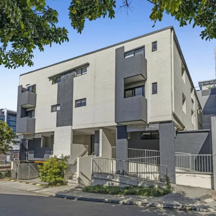 Image 6 - 15 Primrose Street, Bowen Hills QLD 4006, Australia - Apartment for rent