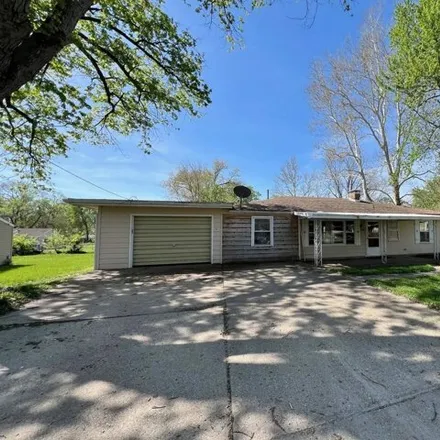 Image 2 - 1466 East Melaik Court, Peoria County, IL 61615, USA - House for sale