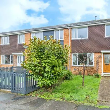 Buy this 3 bed house on Thorpe Way in Wootton, MK43 9ES