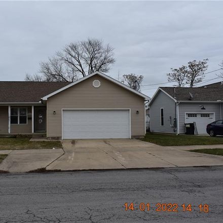 Rent this 3 bed house on 442 Meigs Street in Sandusky, OH 44870