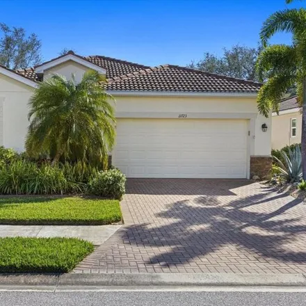 Buy this 4 bed house on 11667 Breadfruit Lane in Sarasota County, FL 34292