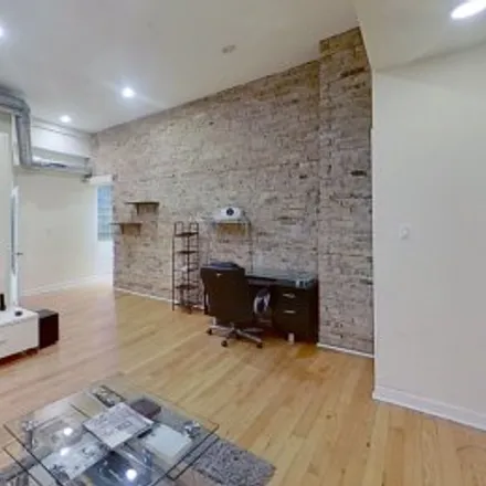 Rent this 1 bed apartment on #1,2048 West Evergreen Avenue in Wicker Park, Chicago