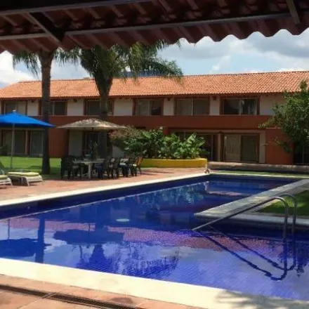 Buy this 12 bed house on Retorno Caobas in 62738 Oaxtepec, MOR