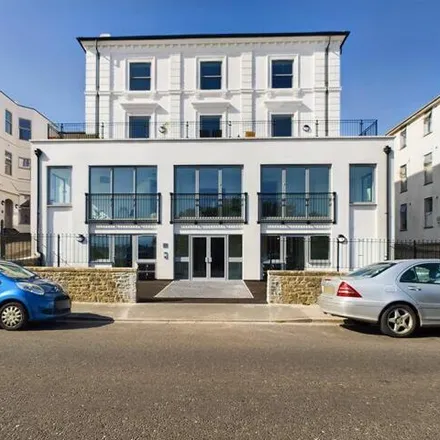 Buy this 2 bed apartment on Paragon Road in Birnbeck Road, Weston-super-Mare