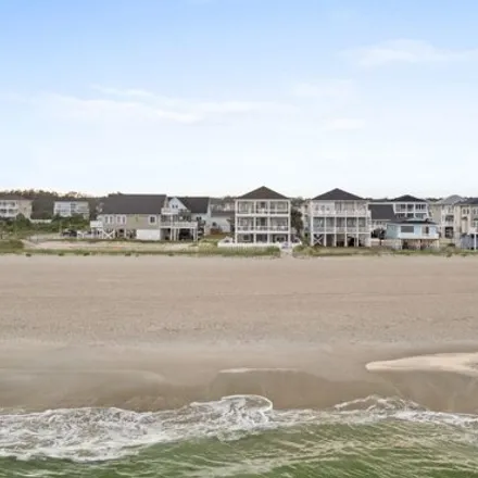 Image 7 - 426 East 3rd Street, Ocean Isle Beach, Brunswick County, NC 28469, USA - House for sale