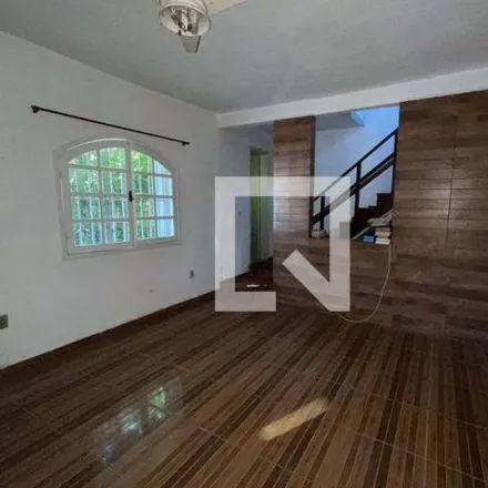 Rent this 3 bed house on Rua Verdi in Santa Cruz da Serra, Duque de Caxias - RJ