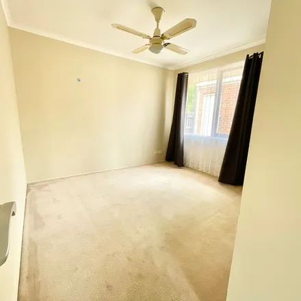 Image 5 - Coleridge Drive, Delahey VIC 3037, Australia - Apartment for rent