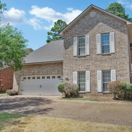 Buy this 3 bed house on 5711 South Lakeshore Drive in Willow Ridge, Shreveport