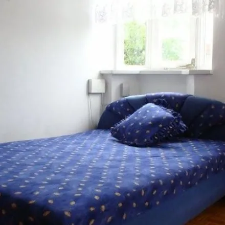 Rent this 2 bed apartment on Generała Stefana Grota-Roweckiego 2 in 97-300 Piotrków Trybunalski, Poland