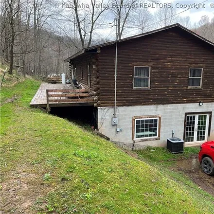 Image 2 - Uni Road, Clay County, WV 25063, USA - House for sale