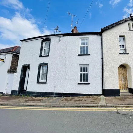Rent this 2 bed townhouse on The Grofield in Prince's Street, Abergavenny
