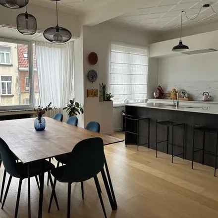 Rent this 3 bed apartment on Avenue Brugmann - Brugmannlaan 213 in 1050 Ixelles - Elsene, Belgium
