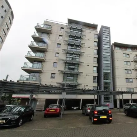 Rent this 1 bed room on Asda in Mercury Gardens, London