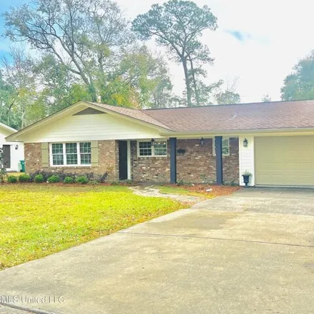 Buy this 3 bed house on 4 Poplar Circle in Gulfport, MS 39507