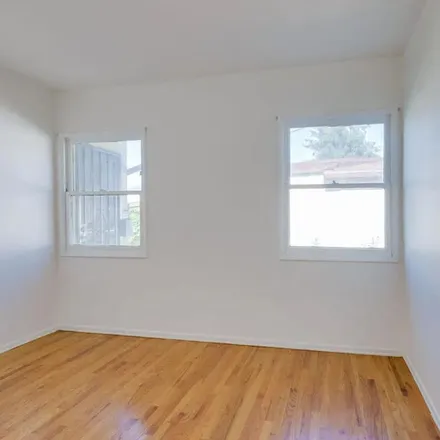 Rent this 2 bed apartment on 931 Avenue 51 in Los Angeles, CA 90042