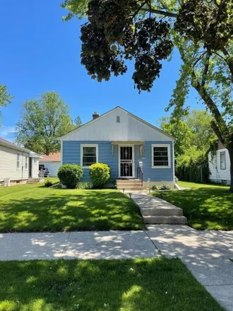 Buy this 2 bed house on 4436 North 40th Street in Milwaukee, WI 53209