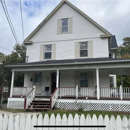 Rent this 2 bed house on 14 Prospect Street in East Hartford, CT 06108