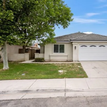 Buy this 2 bed house on 7102 Rogue River Drive in Bakersfield, CA 93313