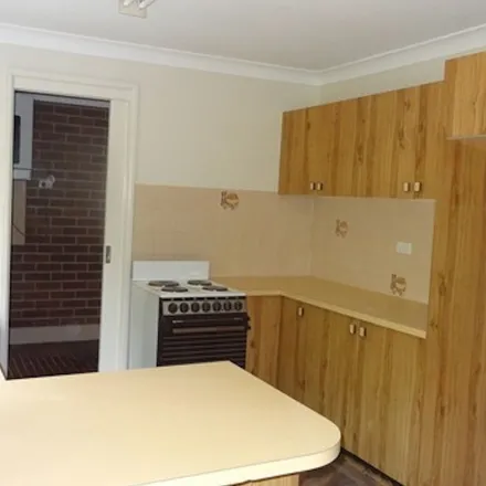 Image 2 - Prince Edward Street, Bathurst NSW 2795, Australia - Apartment for rent