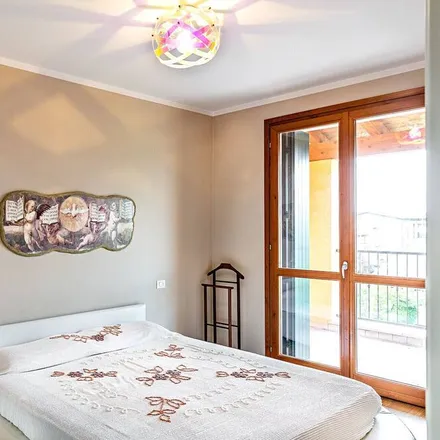 Rent this 1 bed apartment on Sirmione in Via Costantino il Grande, 25019 Desenzano del Garda BS