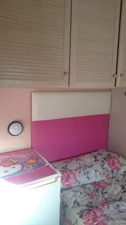 Rent this 2 bed room on Madrid in Calle de Antonio López, 30