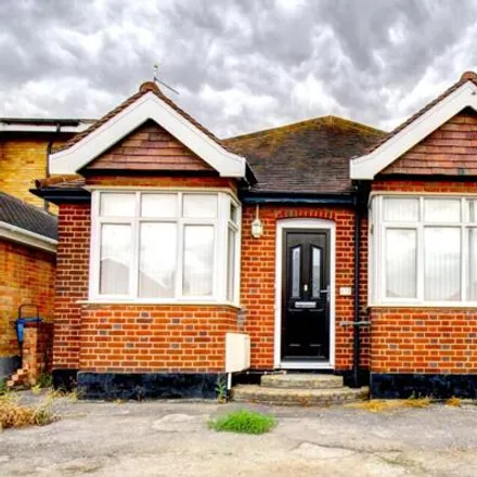 Buy this 3 bed house on North Crescent in Southend-on-Sea, SS2 6TH