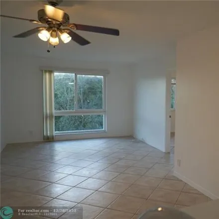 Image 8 - 2216 N Cypress Bend Dr Apt 509, Pompano Beach, Florida, 33069 - Condo for rent