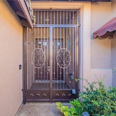 Image 3 - Blue Feather Street, Henderson, NV 89052, USA - House for sale