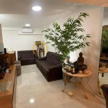 Buy this 2 bed apartment on Avenida Senador Casemiro da Rocha in Mirandópolis, Região Geográfica Intermediária de São Paulo - SP