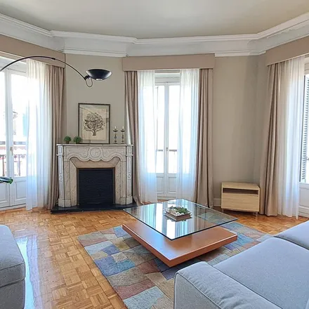 Rent this 3 bed apartment on Avenida Conde Oliveto in 1, 31002 Pamplona