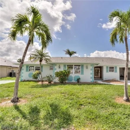 Buy this 2 bed house on 240 Randy Lane in Fort Myers Beach, Lee County