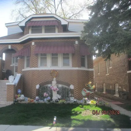 Buy this 4 bed house on 3829 Wenonah Avenue in Berwyn, IL 60402
