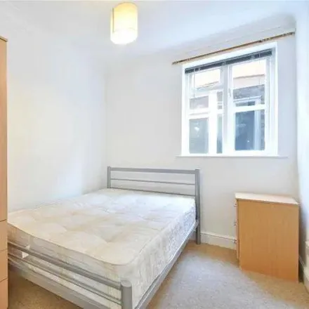 Image 5 - 23 Dartmouth Road, London, NW2 4RT, United Kingdom - Apartment for rent