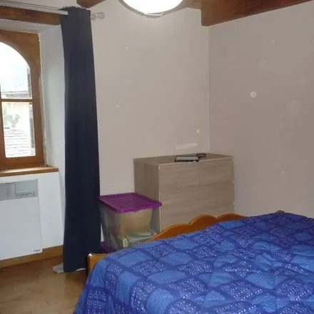 Rent this 2 bed house on Lac des Rousses in Les Rousses, Jura