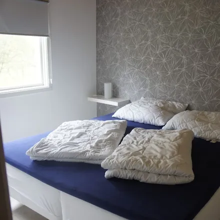 Rent this 5 bed house on Kalv in 512 61 Svenljunga kommun, Sweden