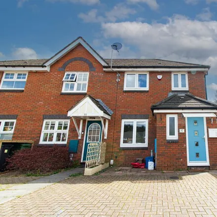 Rent this 3 bed duplex on unnamed road in Cardiff, CF15 8FE