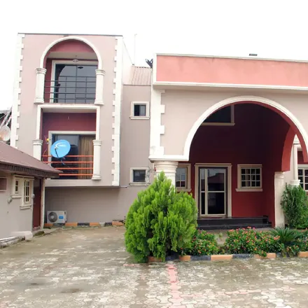 Rent this 1 bed loft on unnamed road in Animashawun, Lagos State