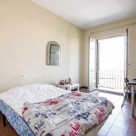 Image 6 - Carrer de Girona, 42, 08009 Barcelona, Spain - Apartment for rent