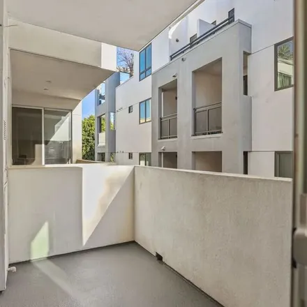 Rent this 1 bed apartment on 1831 Sawtelle Boulevard in Los Angeles, CA 90025