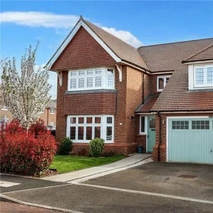 Buy this 5 bed house on Jenny Wren Row in Droitwich Spa, WR9 7FW